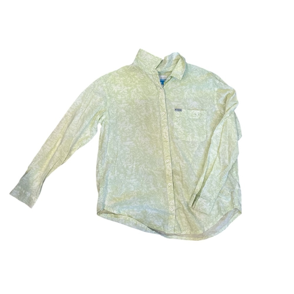 Columbia Women’s M Light Green Button-Up Shirt